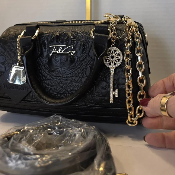 Black Croc Embossed Satchel Handbag with Gold Accessories By Tote & Carry NWT - Picture 8 of 8